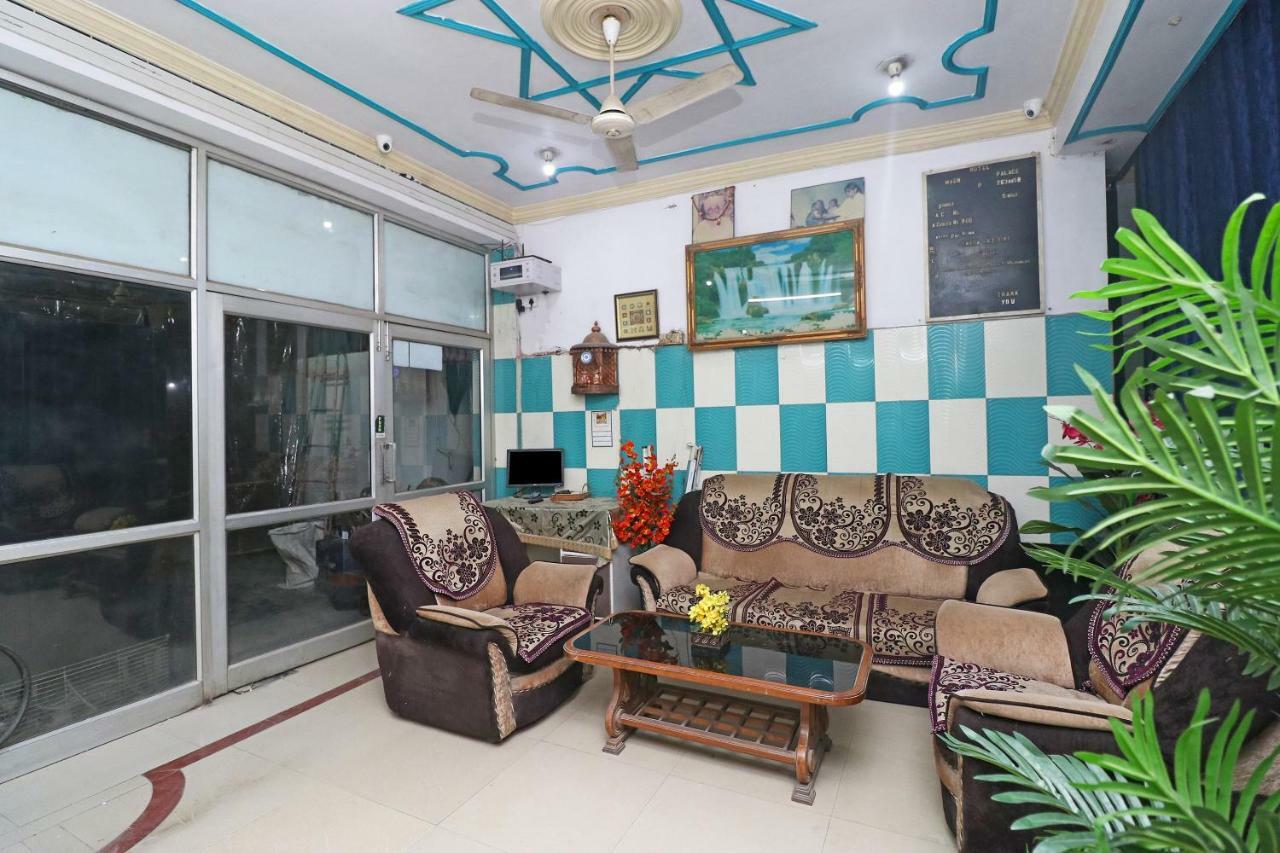 Oyo 30288 Hotel Moon Palace ラクナウ エクステリア 写真